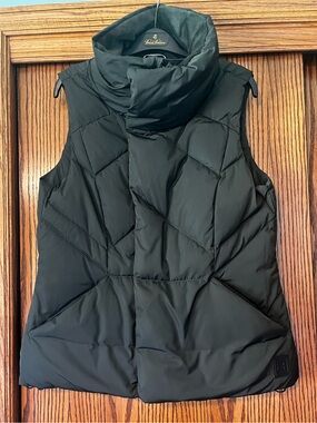 Under Armour Quilted Puffer Vest with Funnel Neck